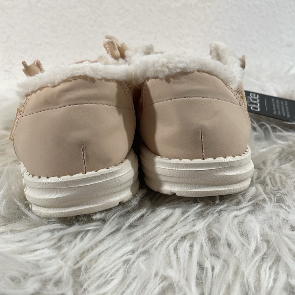 HEY DUDE Women's Wendy Corduroy Cream Loafer Slip On Lightweight Size 9 NEW - Picture 6 of 16